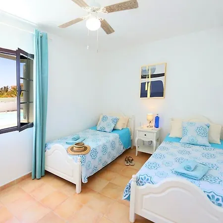 Hotel Amalia In Matagorda With Sea And Views Puerto del Carmen (Lanzarote)